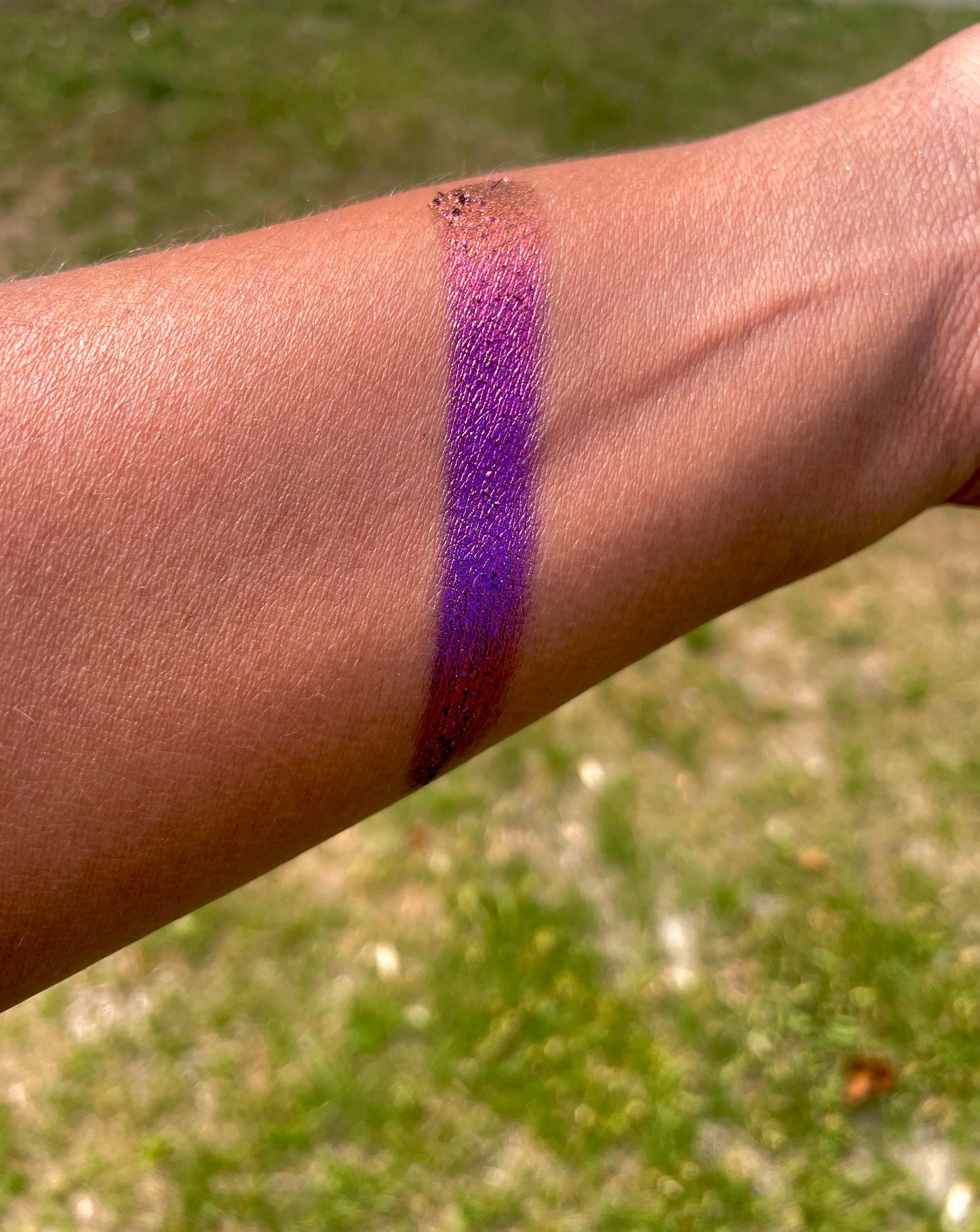 Purple Pansies Single Eyeshadow